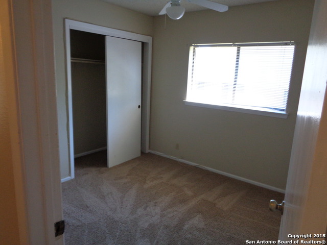 7236 Rimwood Street San Antonio, TX 78233 - Photo 6 of 10