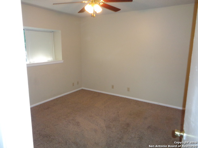 7236 Rimwood Street San Antonio, TX 78233 - Photo 8 of 10