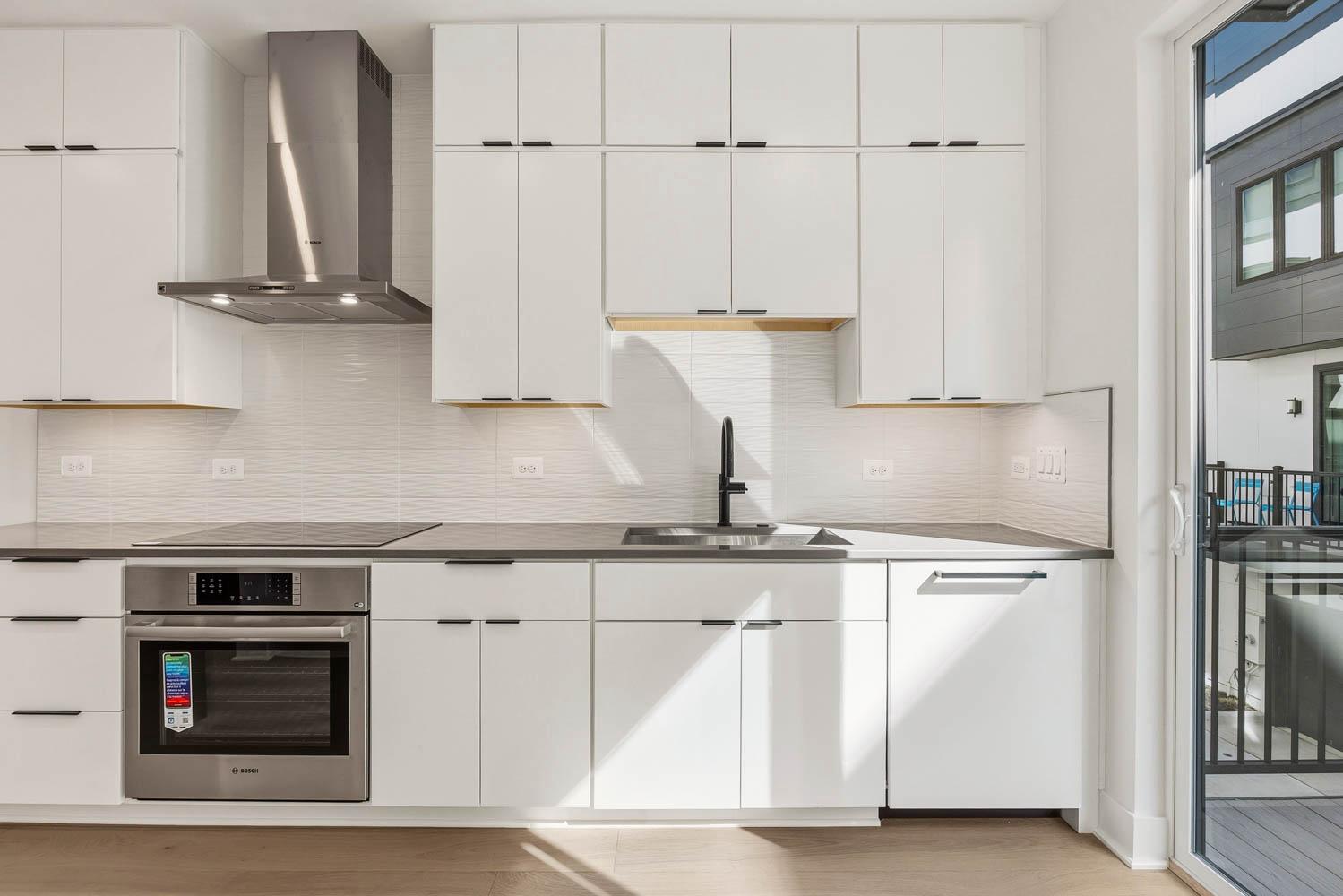 2607 First Street Northwest Washington, DC 20001 - Photo 29 of 53 Tier 3 kitchen package with all Bosch appliances