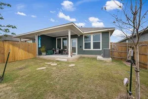 $195,500 | 549 Arnold Loop, Unit A, Kyle, TX 78640