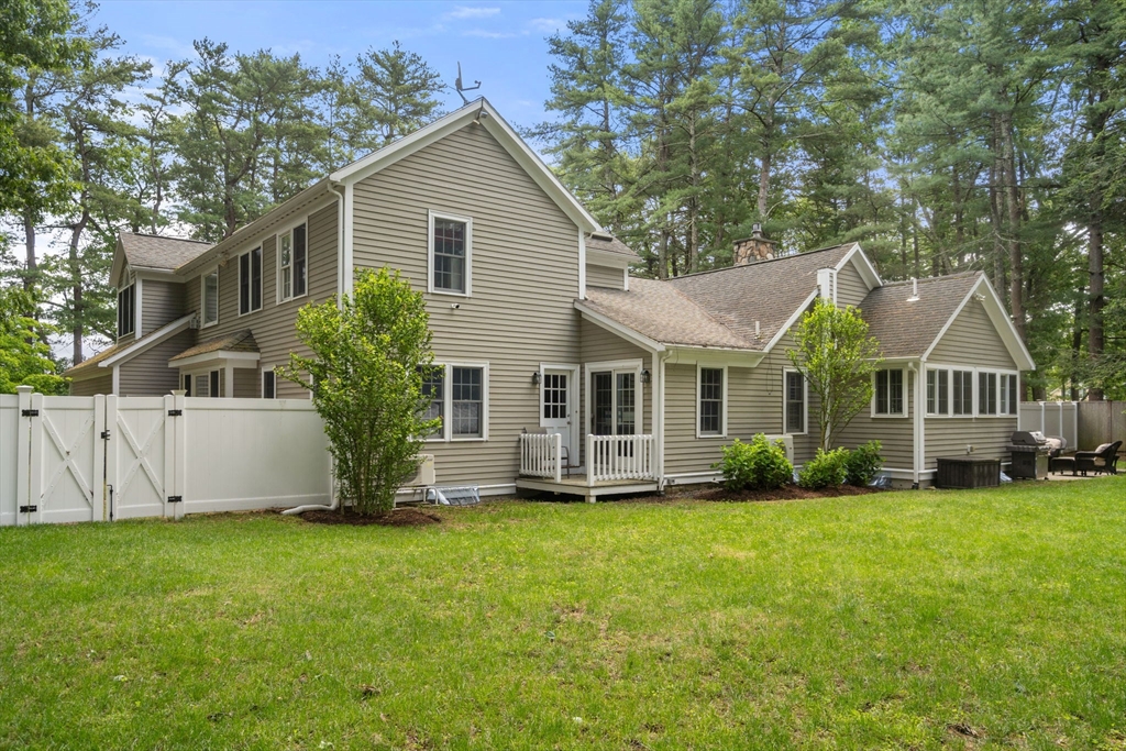 9 Priest Road Sudbury, MA 01776 - Photo 3 of 38