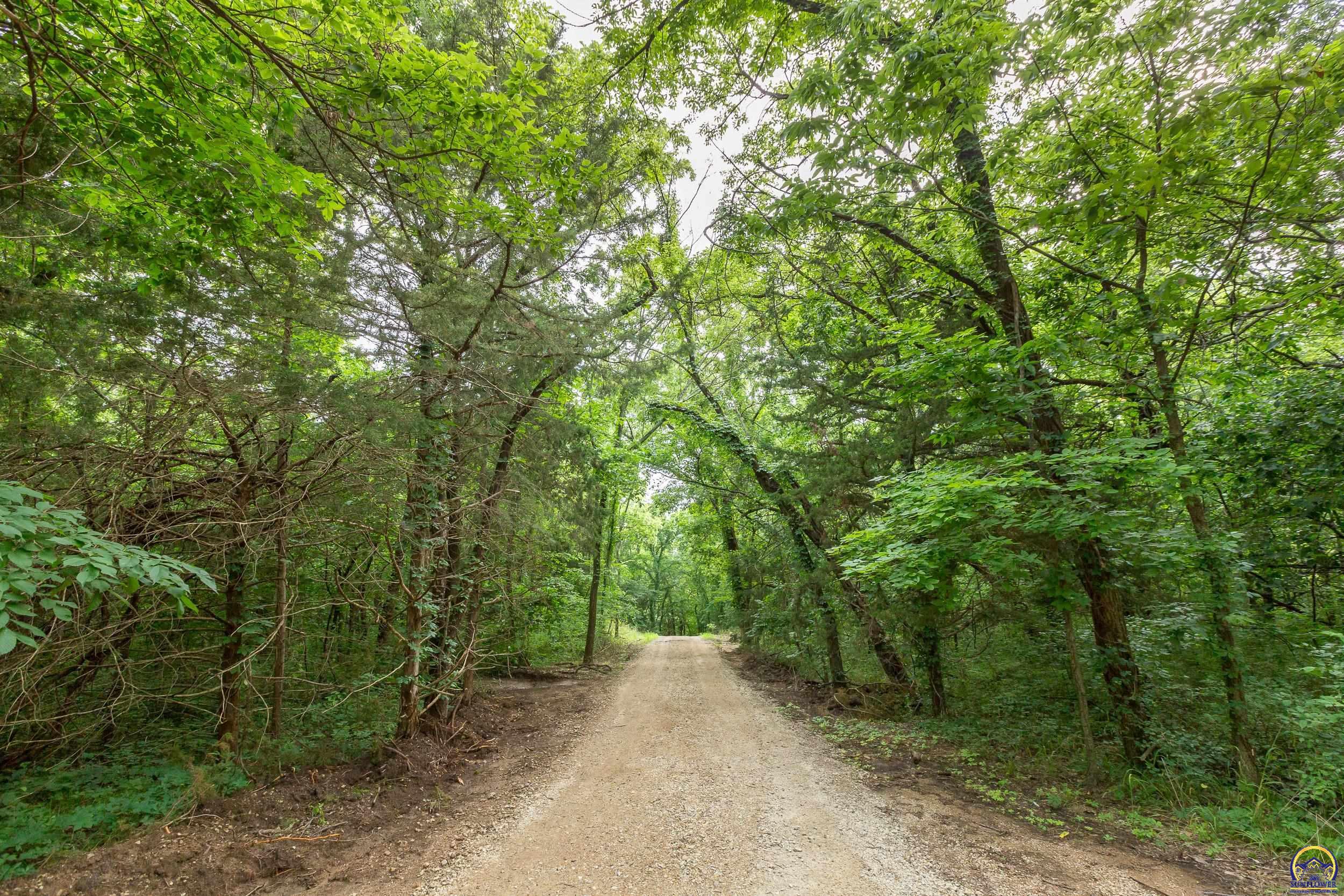 1757 Buck Creek Road Perry, KS 66073 - Photo 25 of 90