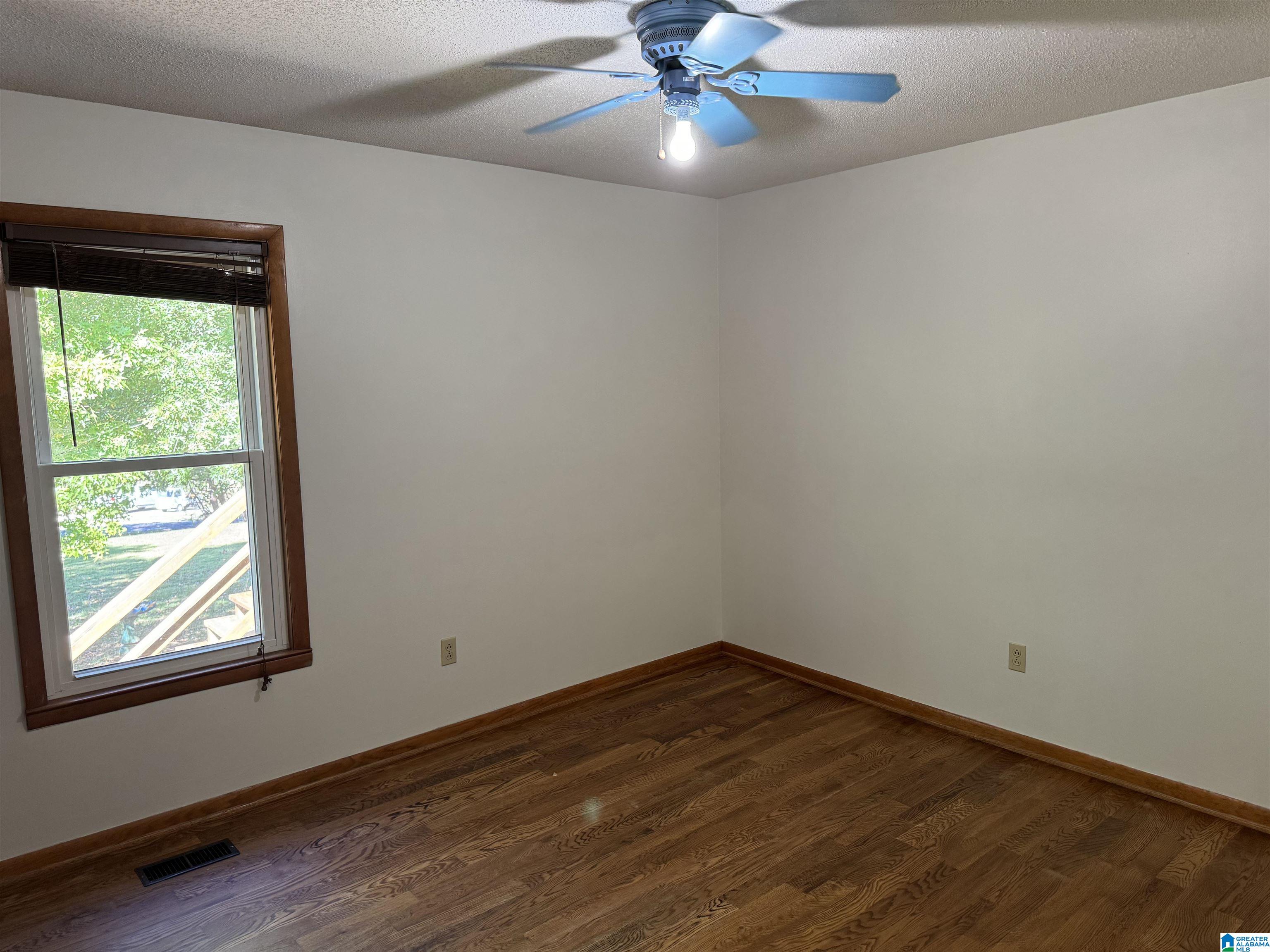 135 Tadlock Drive Cleveland, AL 35049 - Photo 15 of 49