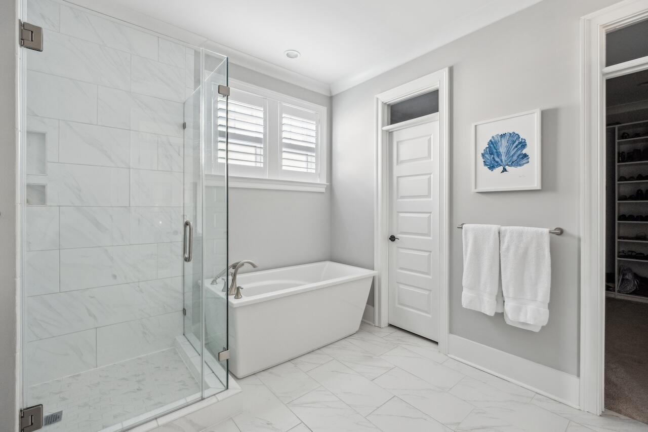 1646 Red Tide Road Mount Pleasant, SC 29466 - Photo 44 of 93 Seamless Shower
