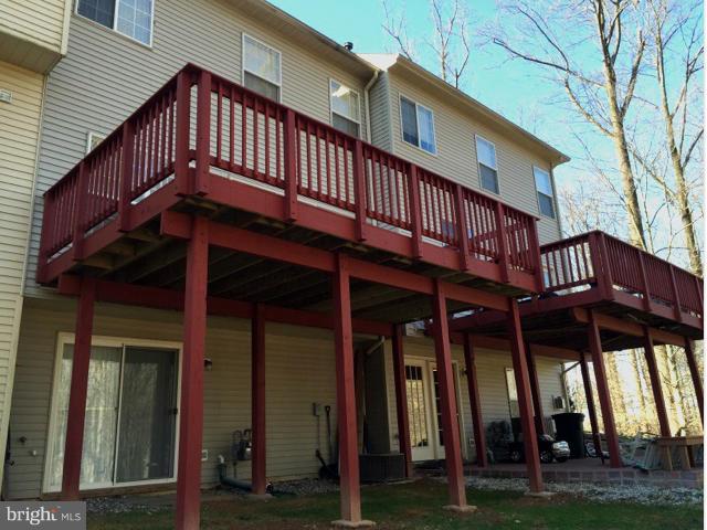 18722 Broken Oak Road Boyds, MD 20841 - Photo 28 of 30 Large Deck