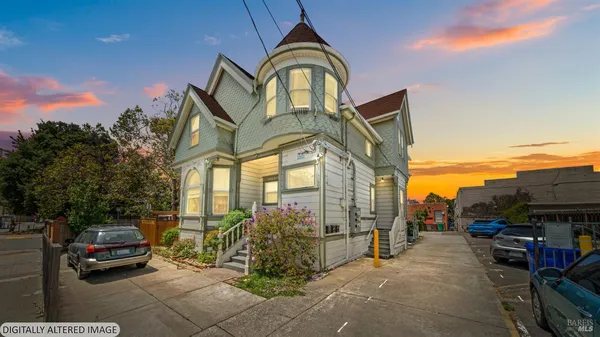 $1,399,000 | 3229 Elm Street, Oakland, CA 94609