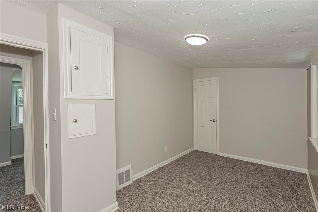4427 Bayard Road South Euclid, OH 44121 - Photo 20 of 35