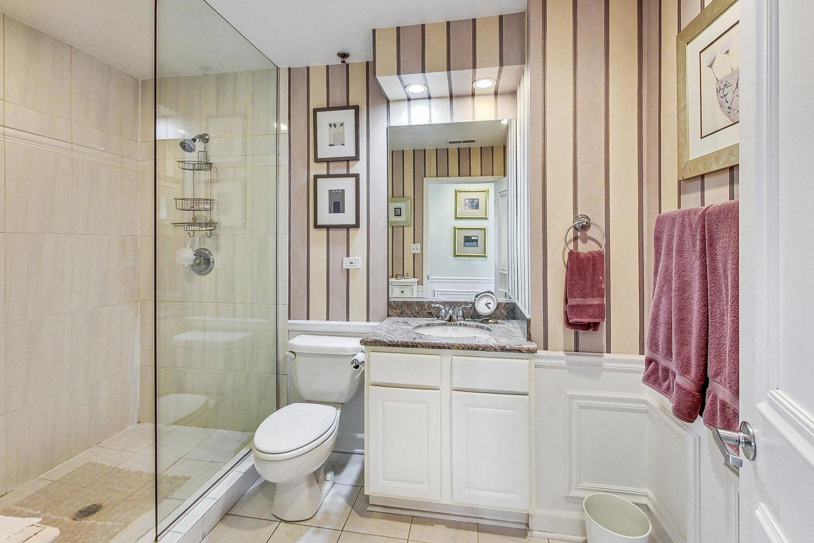 1016 West Madison Street, Unit 4S Chicago, IL 60607 - Photo 37 of 39