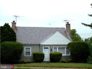 309 Paper Mill Road Oreland, PA 19075 - Photo 1 of 4 Gallery Image 1
