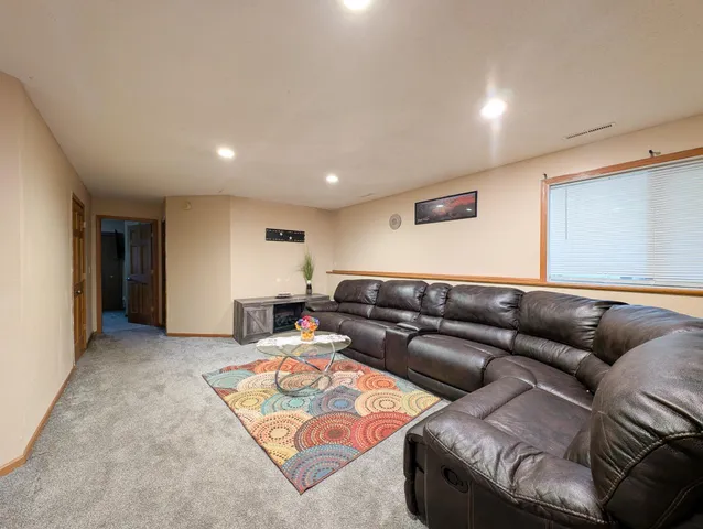 $249,900 | 830 12th Avenue West, West Fargo, ND 58078