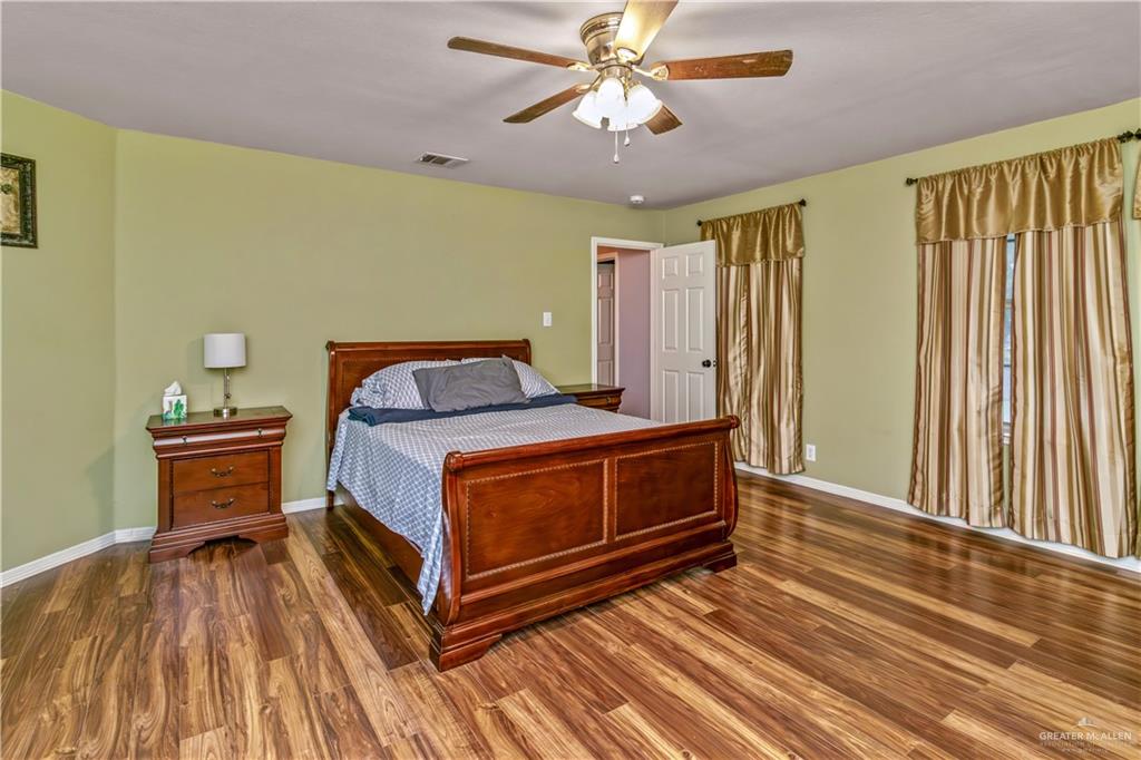 1320 Rio Comal Circle San Juan, TX 78589 - Photo 12 of 23
