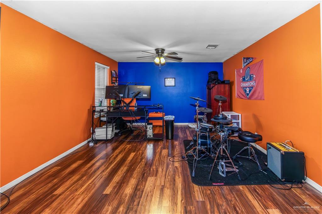 1320 Rio Comal Circle San Juan, TX 78589 - Photo 17 of 23
