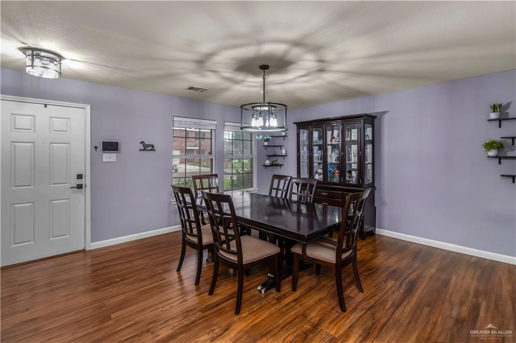 1320 Rio Comal Circle San Juan, TX 78589 - Photo 4 of 23