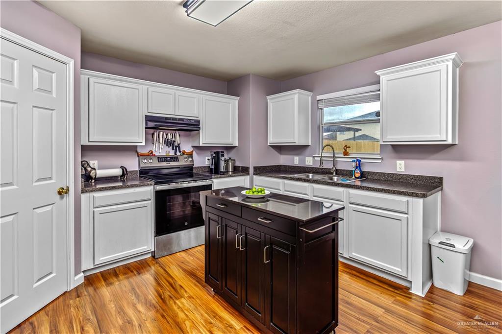 1320 Rio Comal Circle San Juan, TX 78589 - Photo 6 of 23