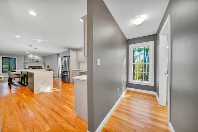 $929,900 | 8 Stonewall Way, Newmarket, NH 03857