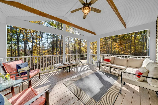 $929,900 | 8 Stonewall Way, Newmarket, NH 03857