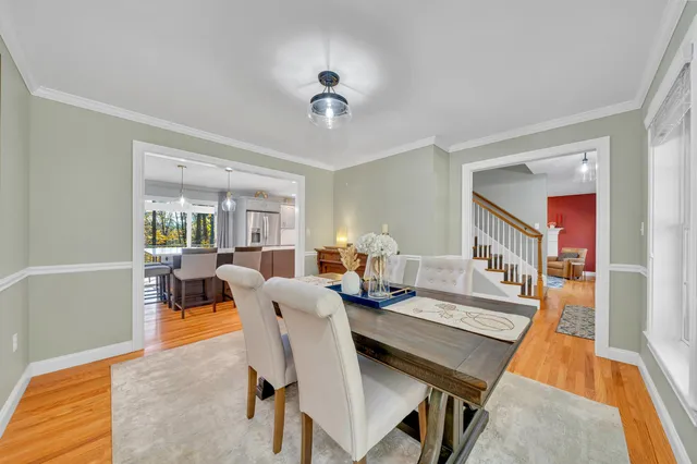 $929,900 | 8 Stonewall Way, Newmarket, NH 03857