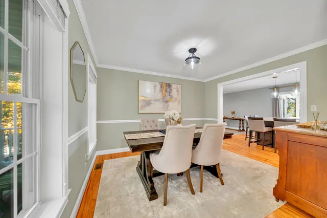 $929,900 | 8 Stonewall Way, Newmarket, NH 03857