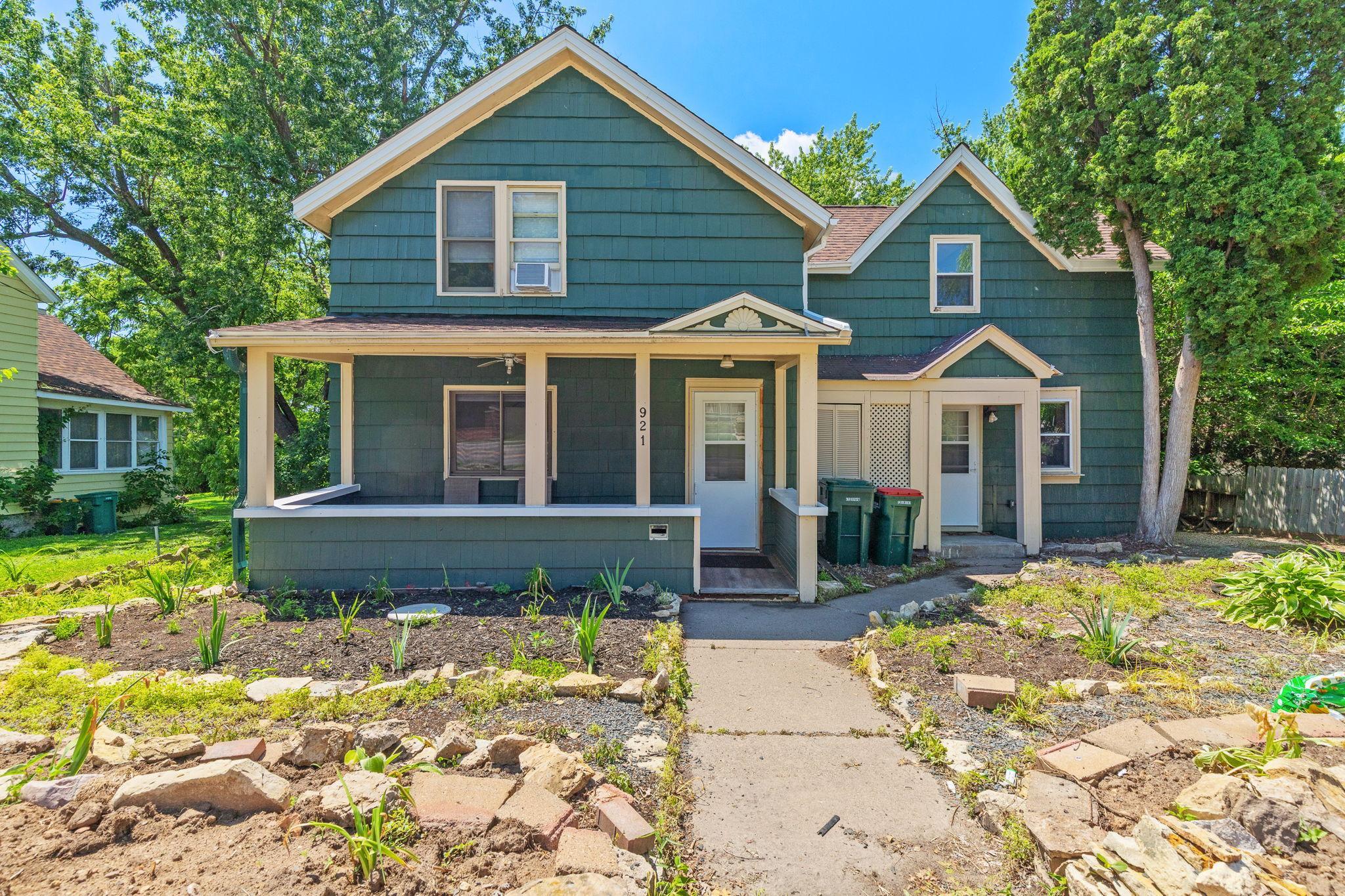 921 2nd Street Hudson, WI 54016 - Photo 1 of 26