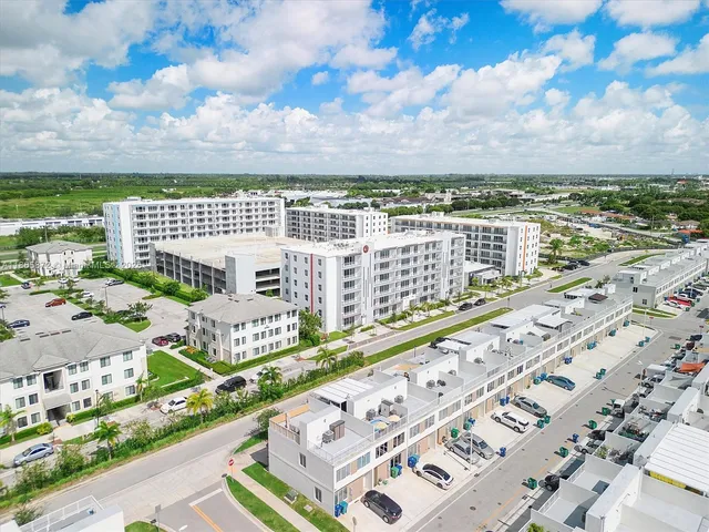 $420,000 | 25888 Southwest 139th Path, Homestead, FL 33032