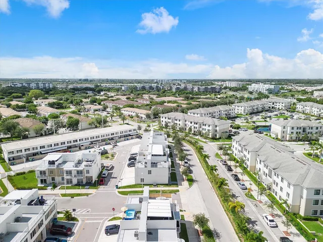 $420,000 | 25888 Southwest 139th Path, Homestead, FL 33032