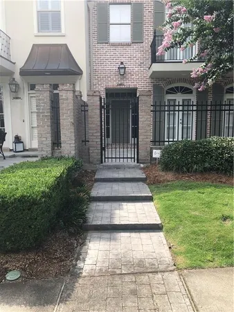 $3,400 | 217 Rue Esplanade, Mandeville, LA 70471