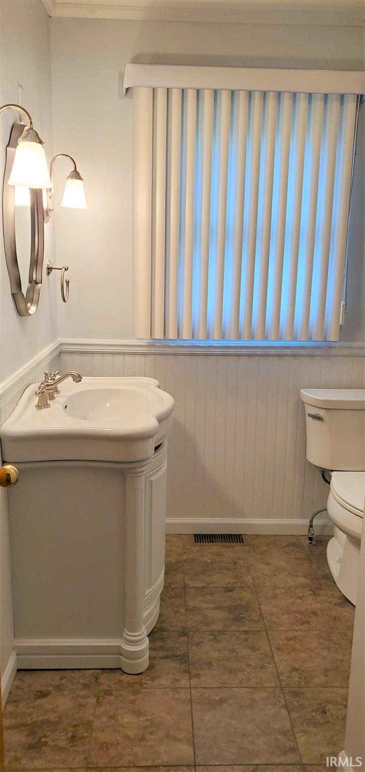 1429 Brett Cabel Road Washington, IN 47501 - Photo 15 of 23 Gallery Image 15