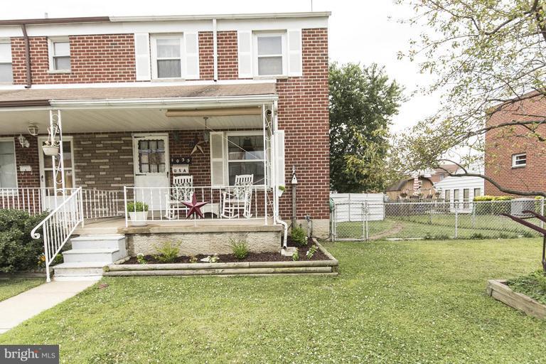 1035 Foxridge Lane Baltimore, MD 21221 - Photo 1 of 15 Exterior (Front)