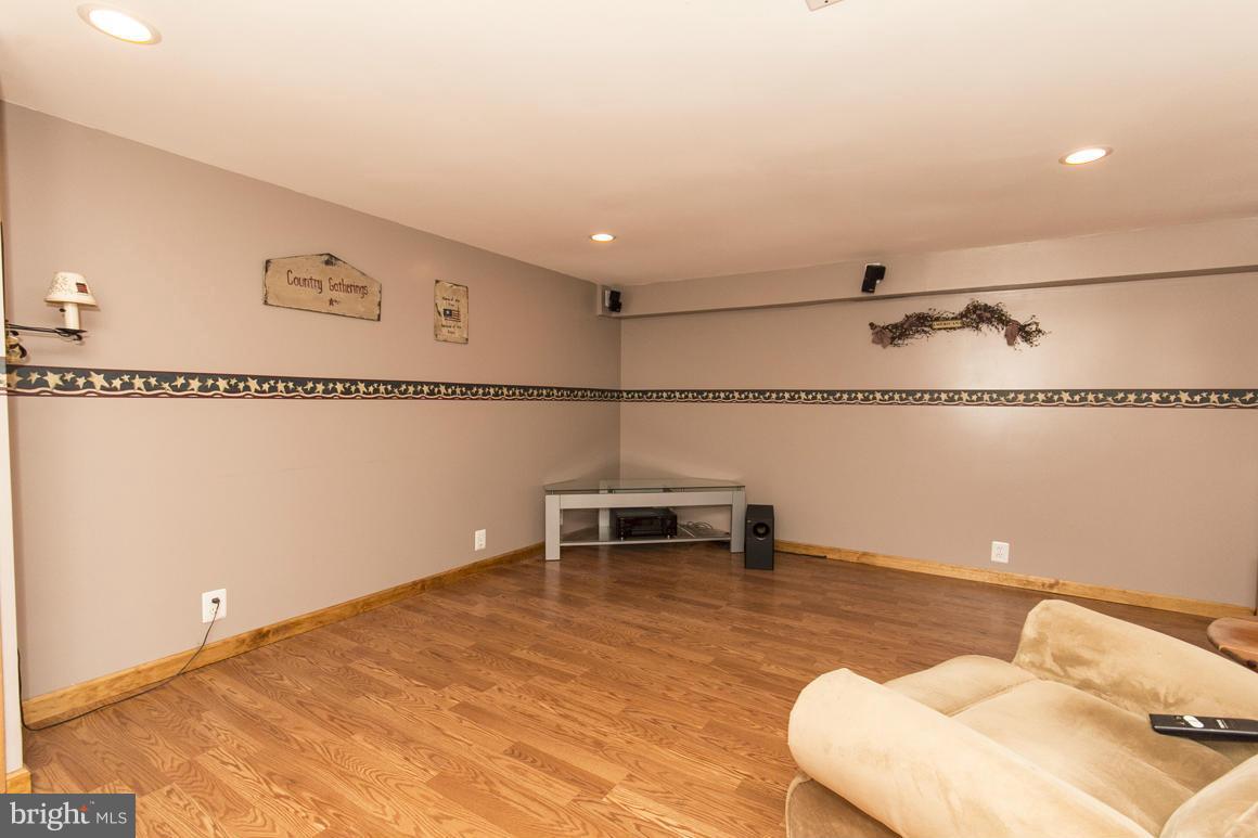1035 Foxridge Lane Baltimore, MD 21221 - Photo 6 of 15 Basement