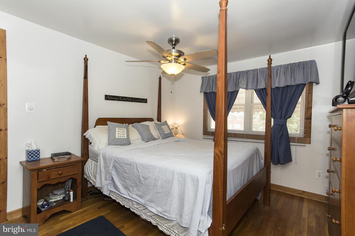 1035 Foxridge Lane Baltimore, MD 21221 - Photo 10 of 15 Bedroom (Master)