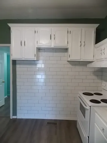 $150,000 | 2155 North Waco Avenue, Wichita, KS 67203