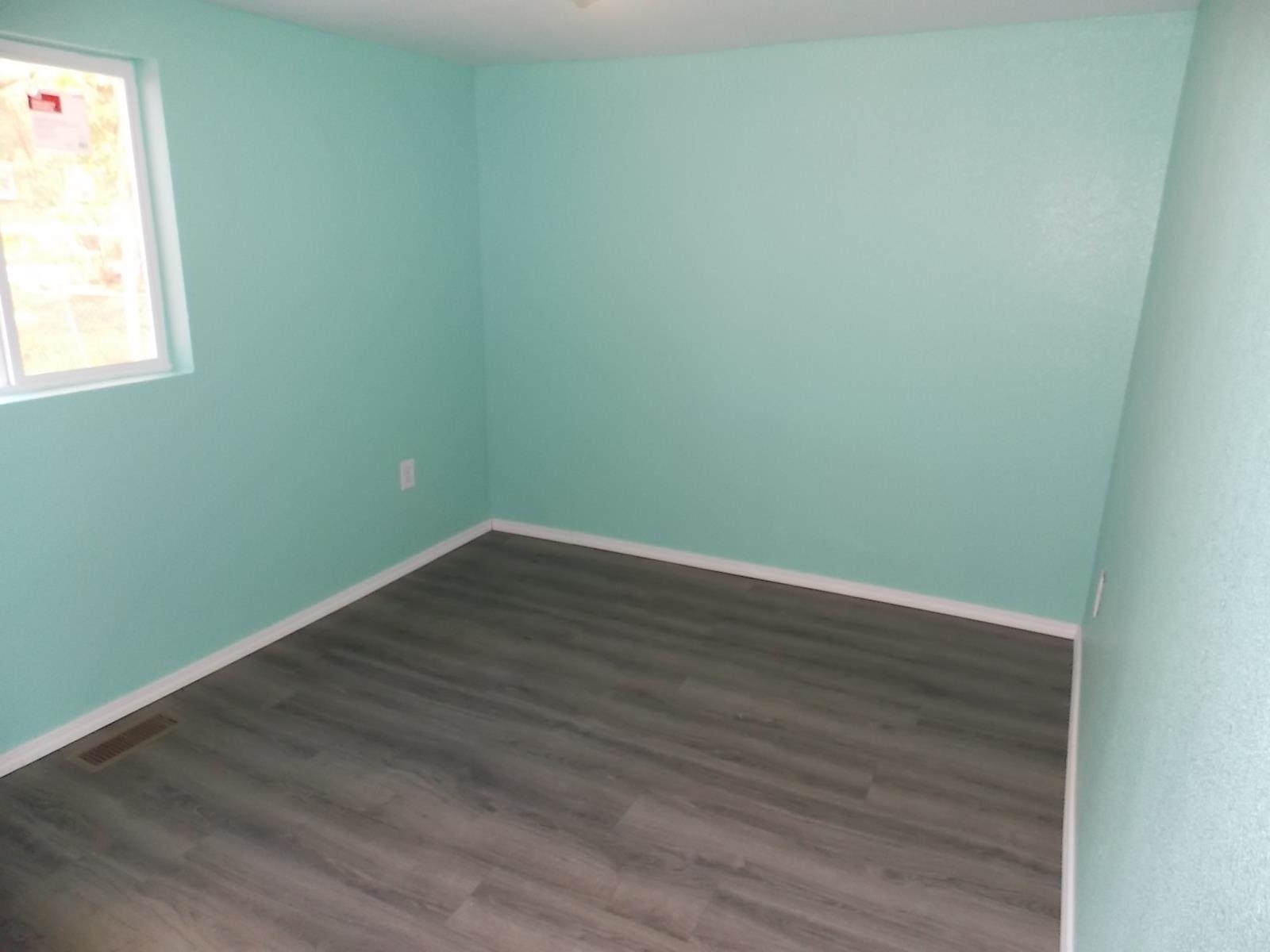 2155 North Waco Avenue Wichita, KS 67203 - Photo 31 of 36