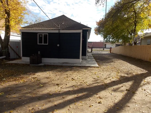 $150,000 | 2155 North Waco Avenue, Wichita, KS 67203