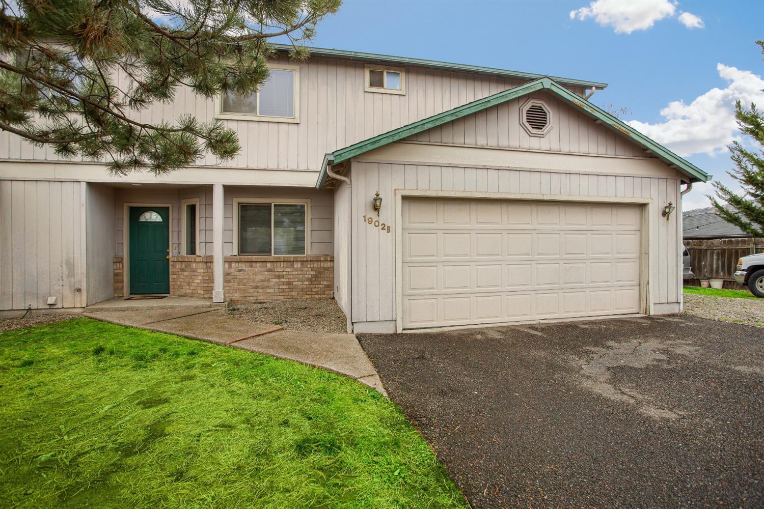 1902 Springbrook Road Medford, OR 97504 - Photo 3 of 27 Additional Photo