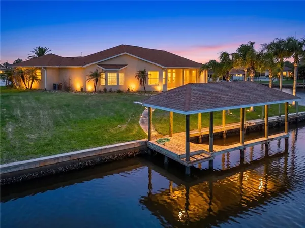 $699,000 | 20 Cedarview Court, Palm Coast, FL 32137