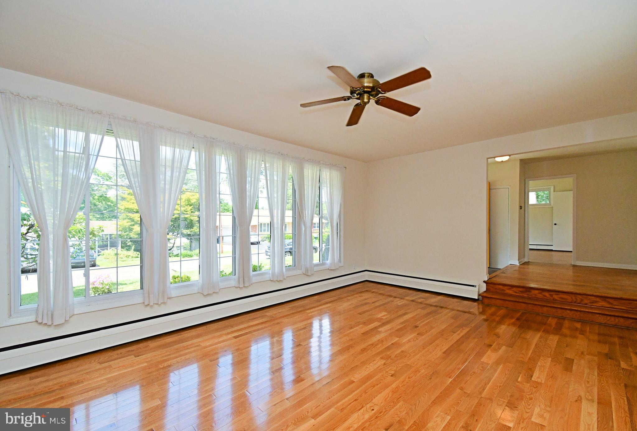 127 Crocus Road Feasterville-Trevose, PA 19053 - Photo 15 of 77 Gallery Image 15
