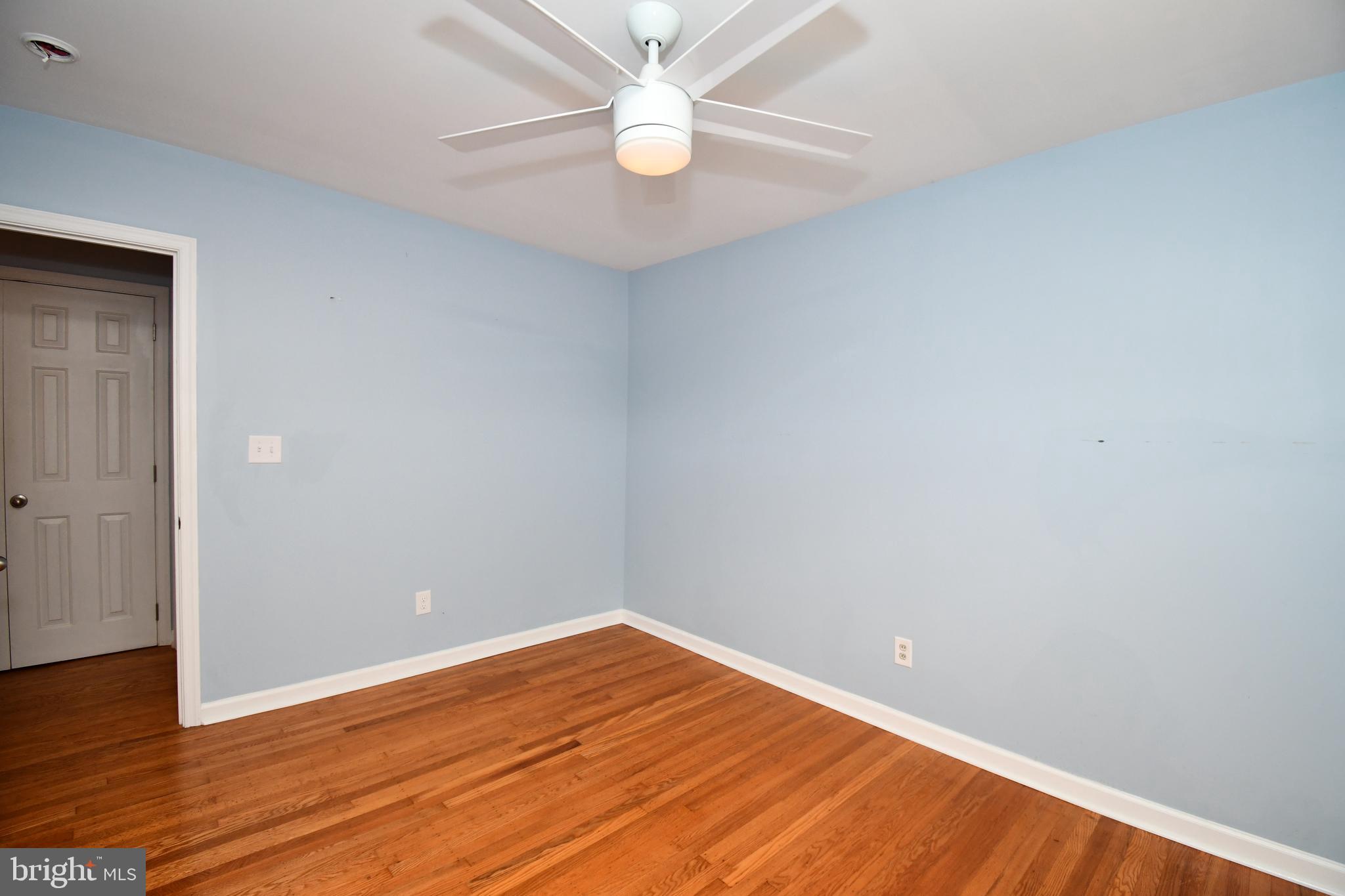 127 Crocus Road Feasterville-Trevose, PA 19053 - Photo 33 of 77 Gallery Image 33