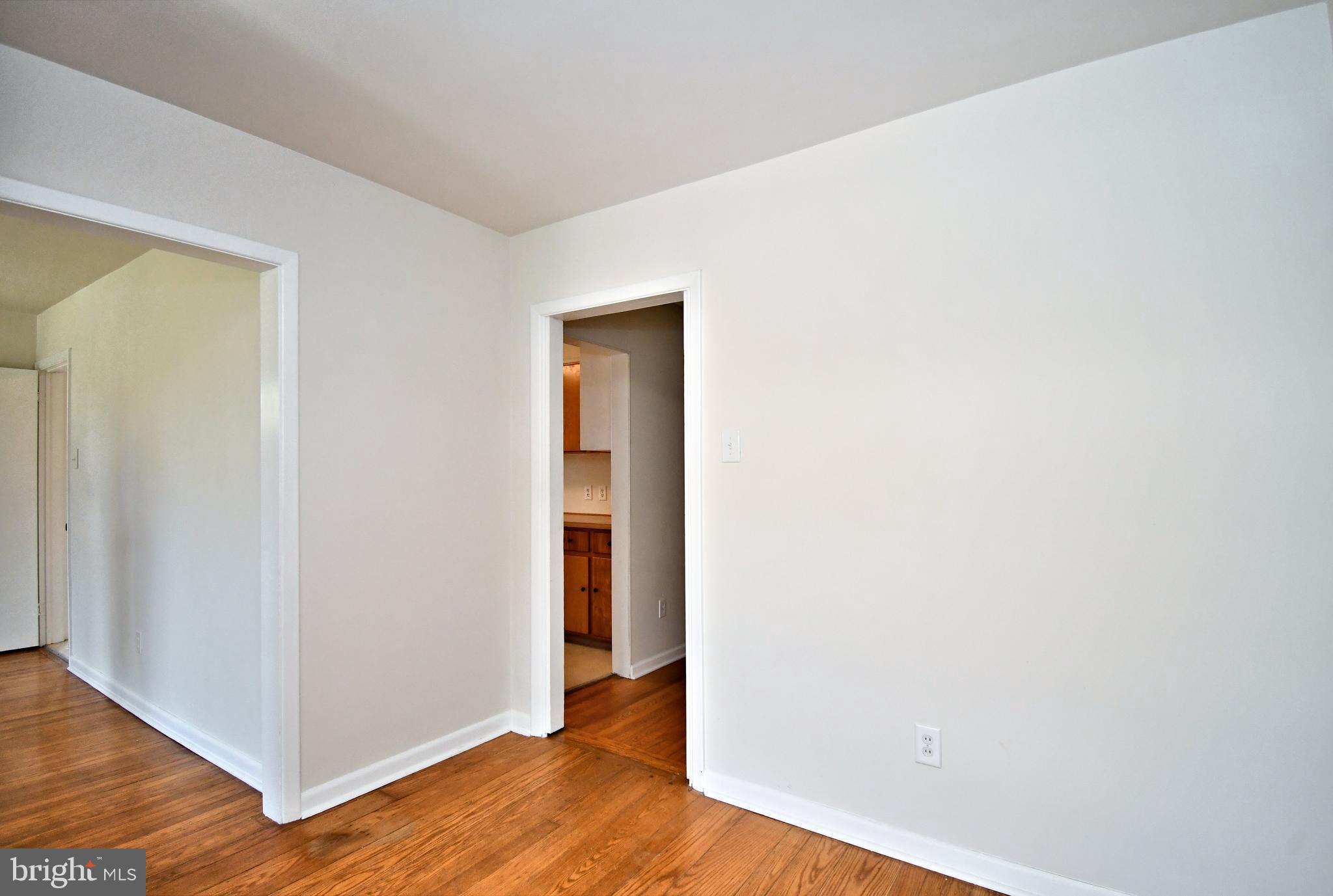 127 Crocus Road Feasterville-Trevose, PA 19053 - Photo 10 of 77 Gallery Image 10