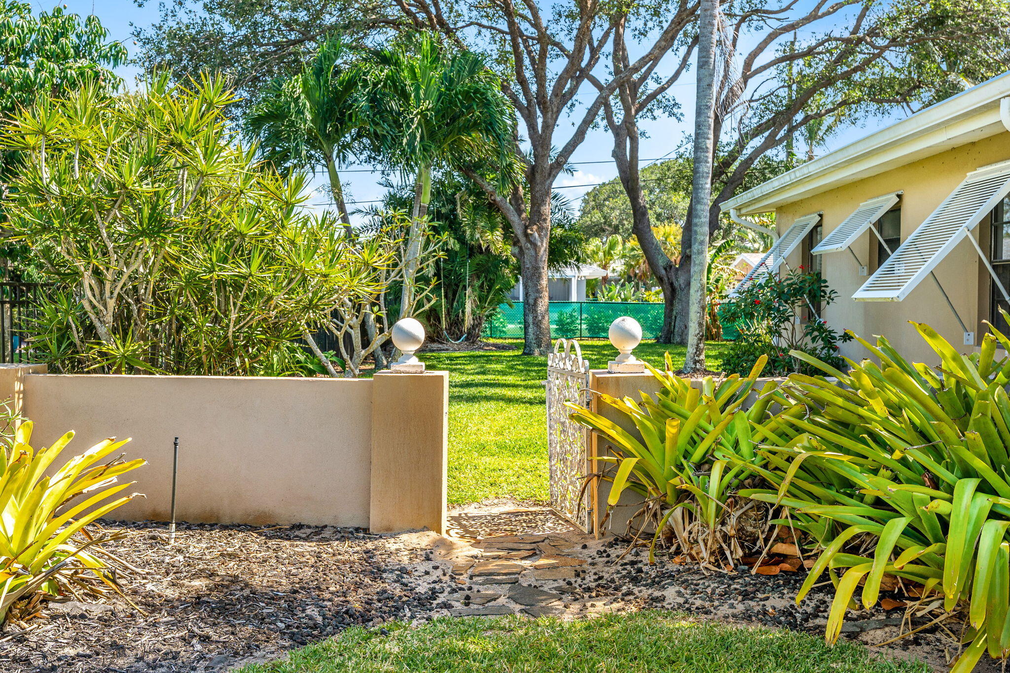 505 Poinsettia Road Melbourne Beach, FL 32951 - Photo 21 of 25 Large lot!