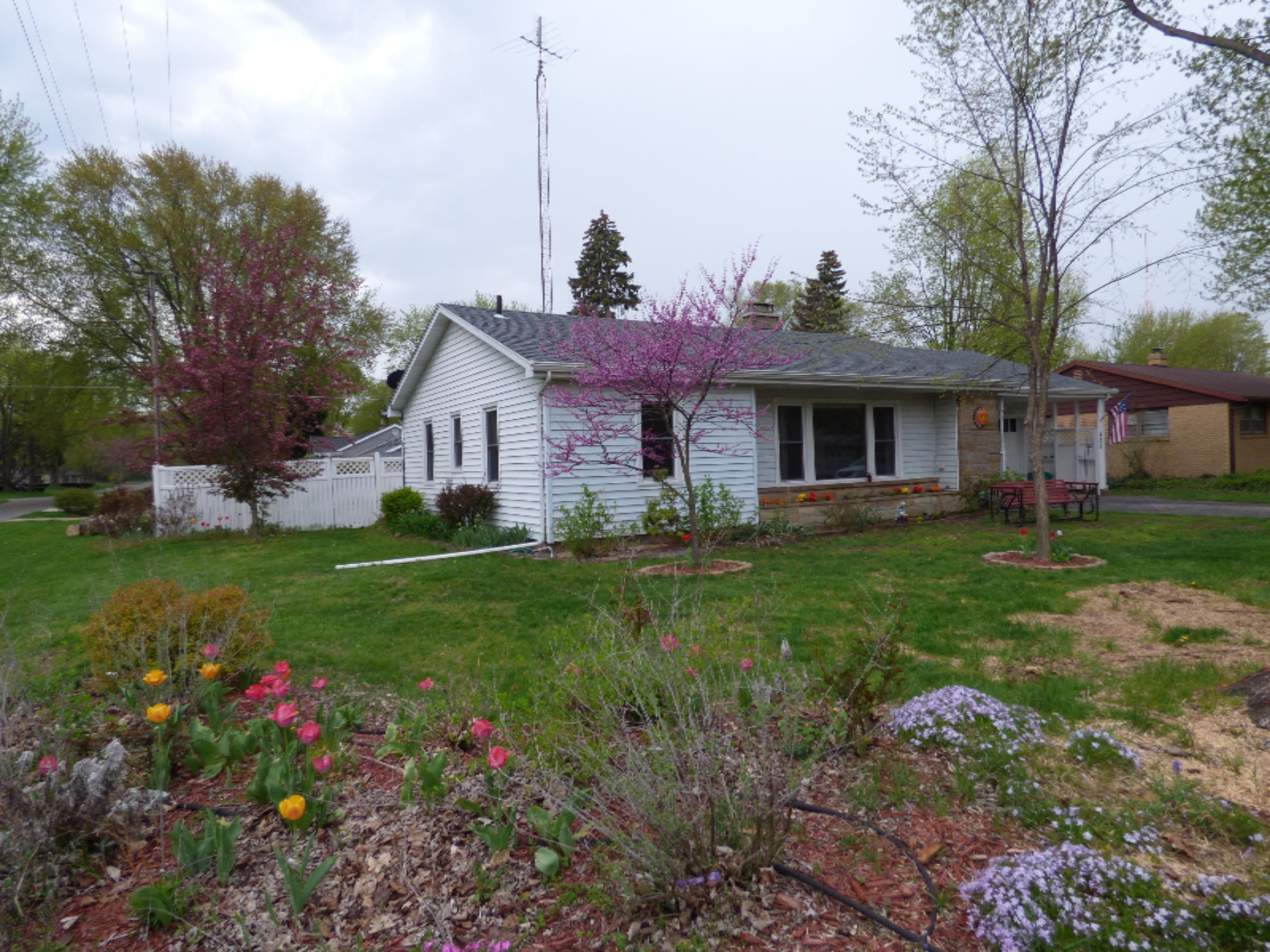 422 Gary Avenue Benton Harbor, MI 49022 - Photo 28 of 35 P1020415