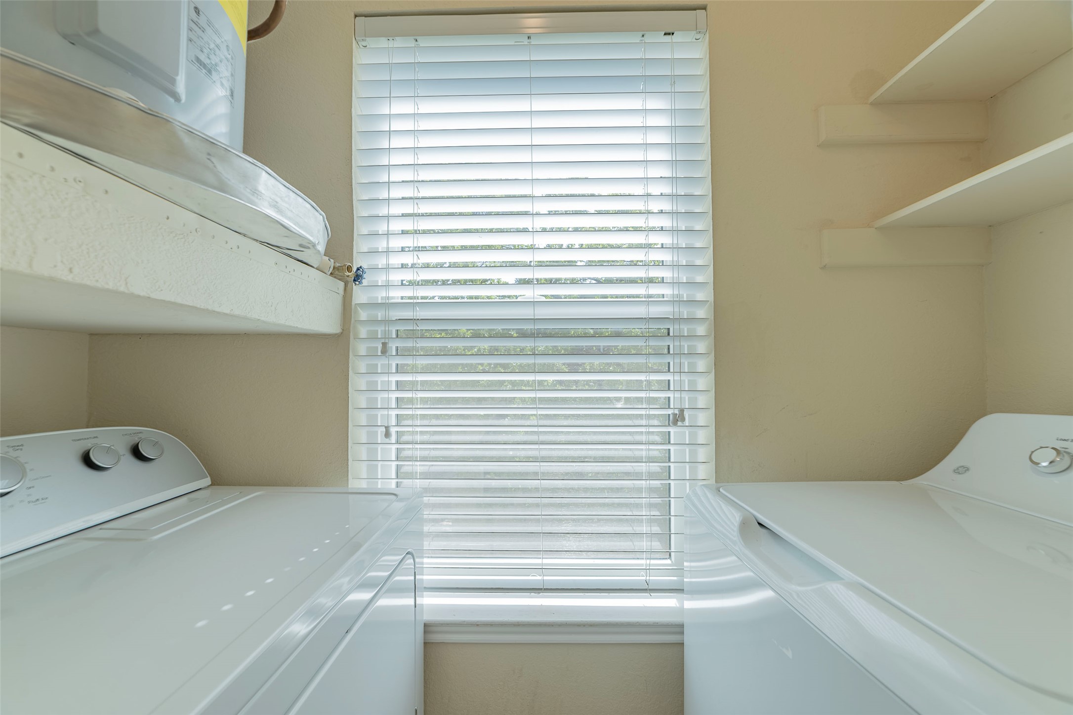 2500 Quarry Road, Unit 5 Austin, TX 78703 - Photo 16 of 23 Laundry Room in Unit, Washer and Dryer Included