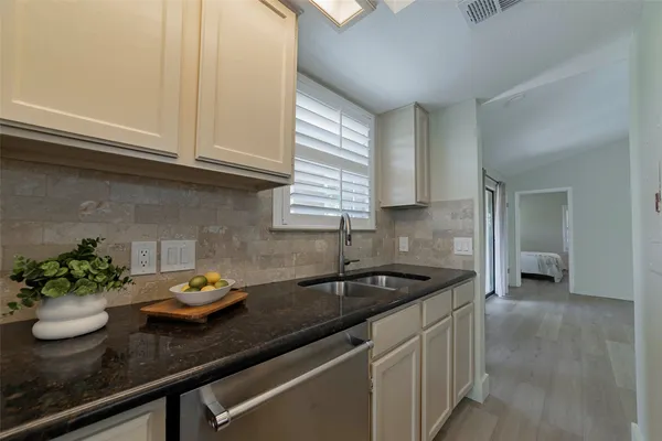 $379,900 | 2500 Quarry Road, Unit 5, Austin, TX 78703