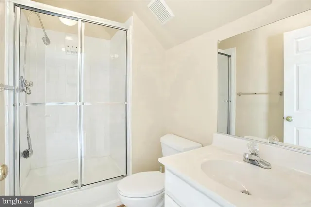 $1,000 | 14217 Barenton Drive, Unit 65, Upper Marlboro, MD 20772