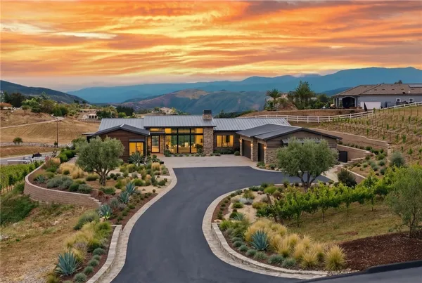 $595,000 | 36191 Summit Circle, Temecula, CA 92592