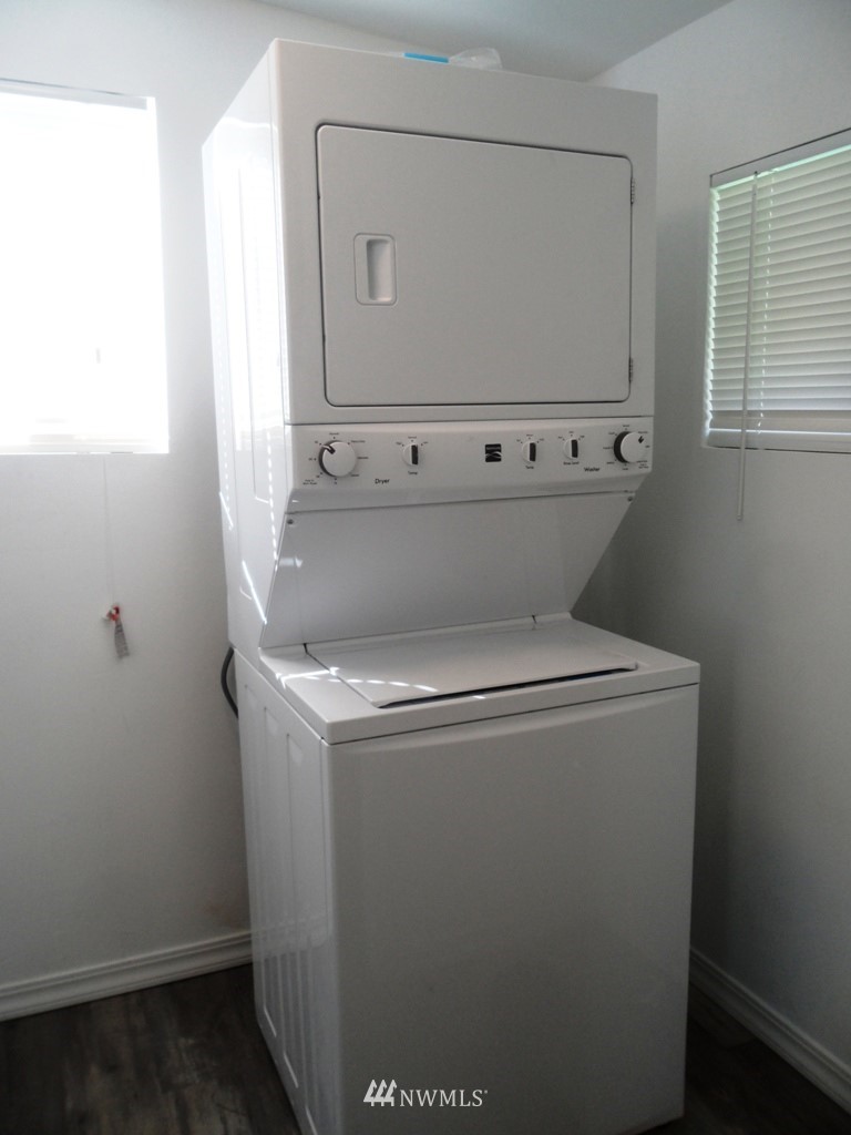 211 Endresen Road Hoquiam, WA 98550 - Photo 11 of 19 Gallery Image 11