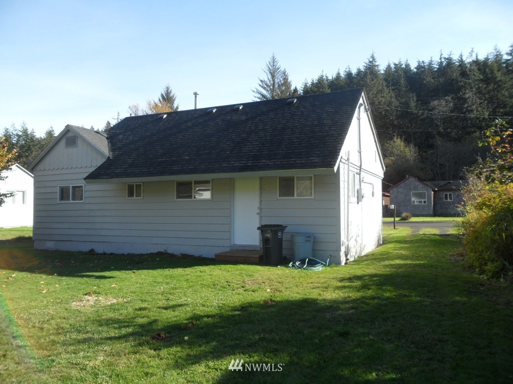 211 Endresen Road Hoquiam, WA 98550 - Photo 13 of 19 Gallery Image 13
