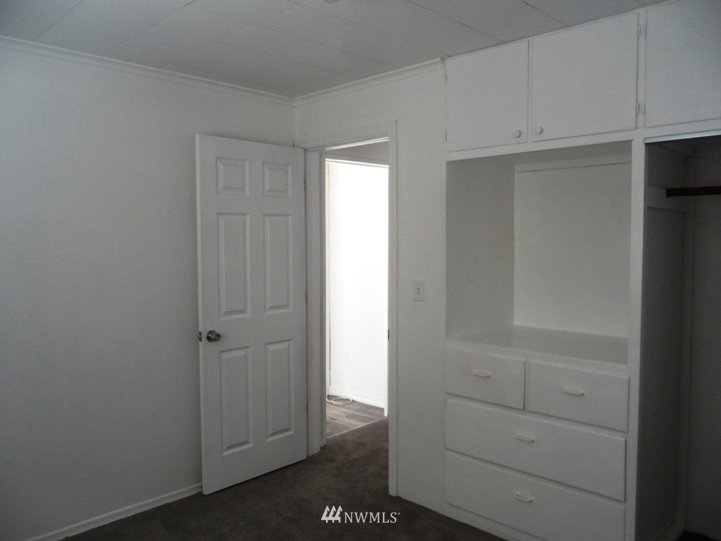 211 Endresen Road Hoquiam, WA 98550 - Photo 9 of 19 Gallery Image 9