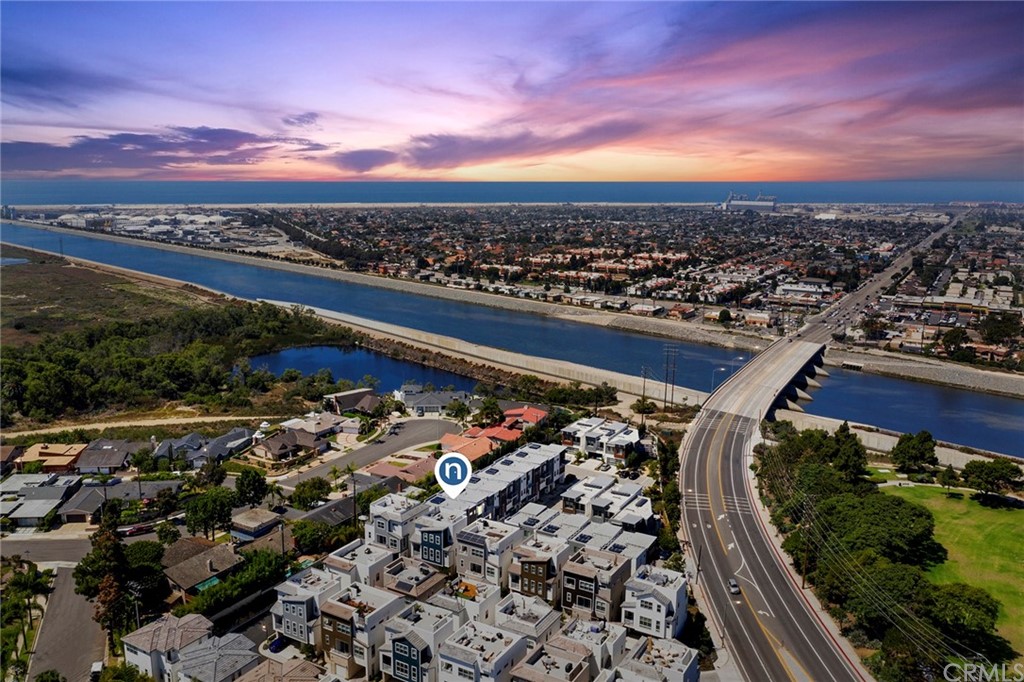 1267 Westreef Costa Mesa, CA 92627 - Photo 32 of 34 city view