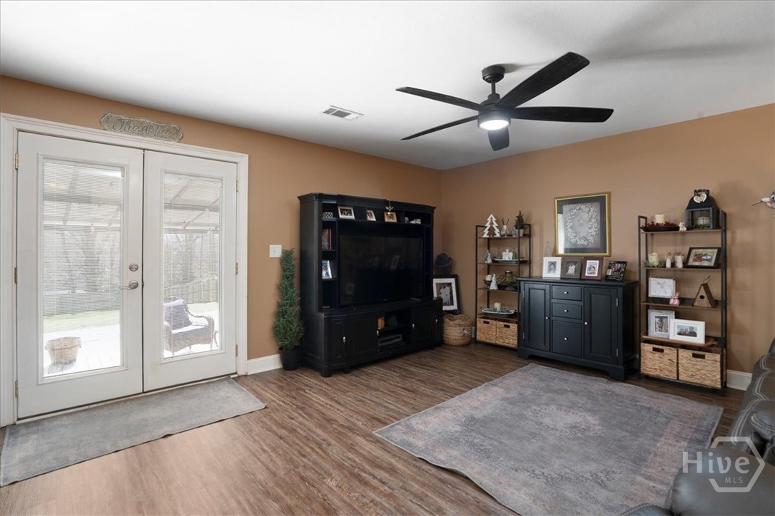 151 Baugh Street Commerce, GA 30529 - Photo 6 of 42