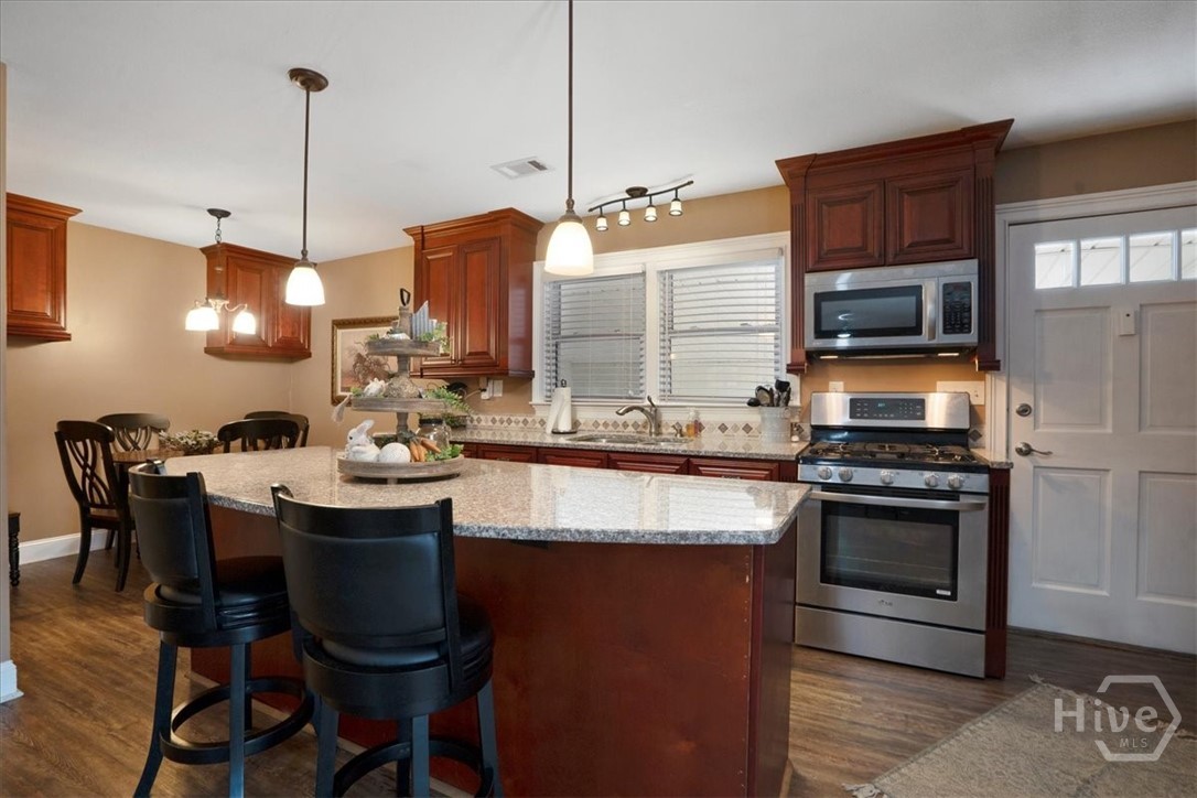 151 Baugh Street Commerce, GA 30529 - Photo 10 of 42